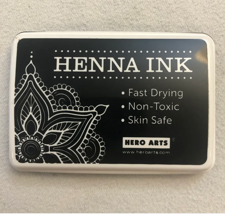 HERO ARTS INTENS-IFIED BLACK INK PAD - Scrapbook Centrale
